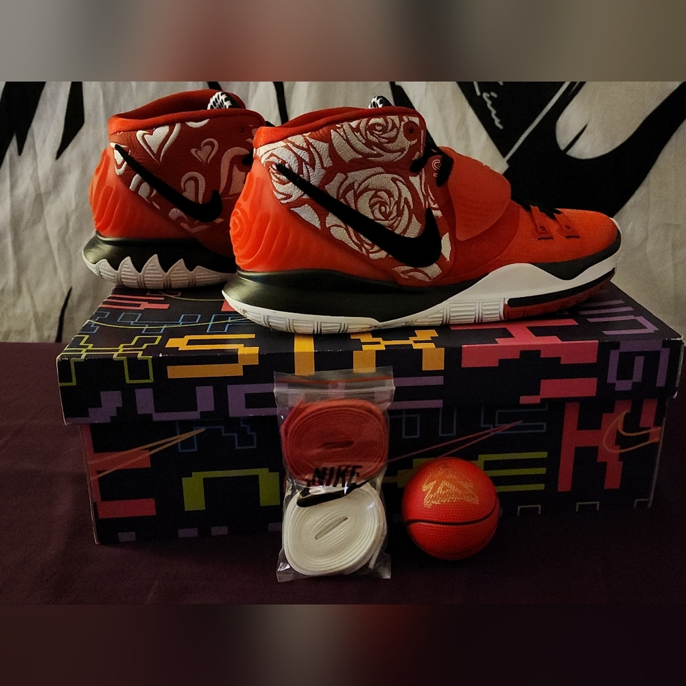 Nike Kyrie Mothers Day Edition Red